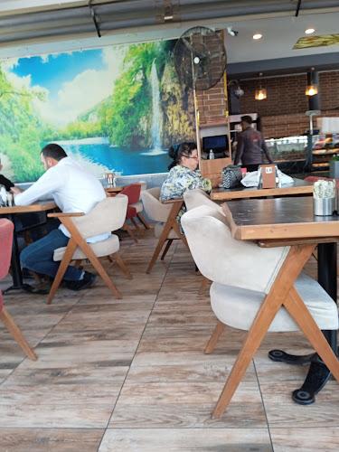 Tuna Simit Cafe