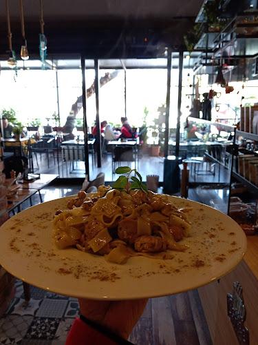 Tebeşir Coffee- Bistro