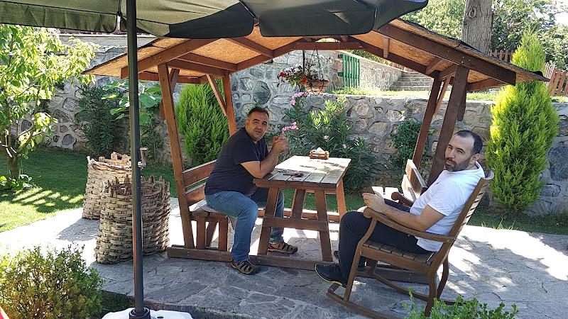 Kiraz Bahçesi Kahvaltı Evi Cafe & Nargile